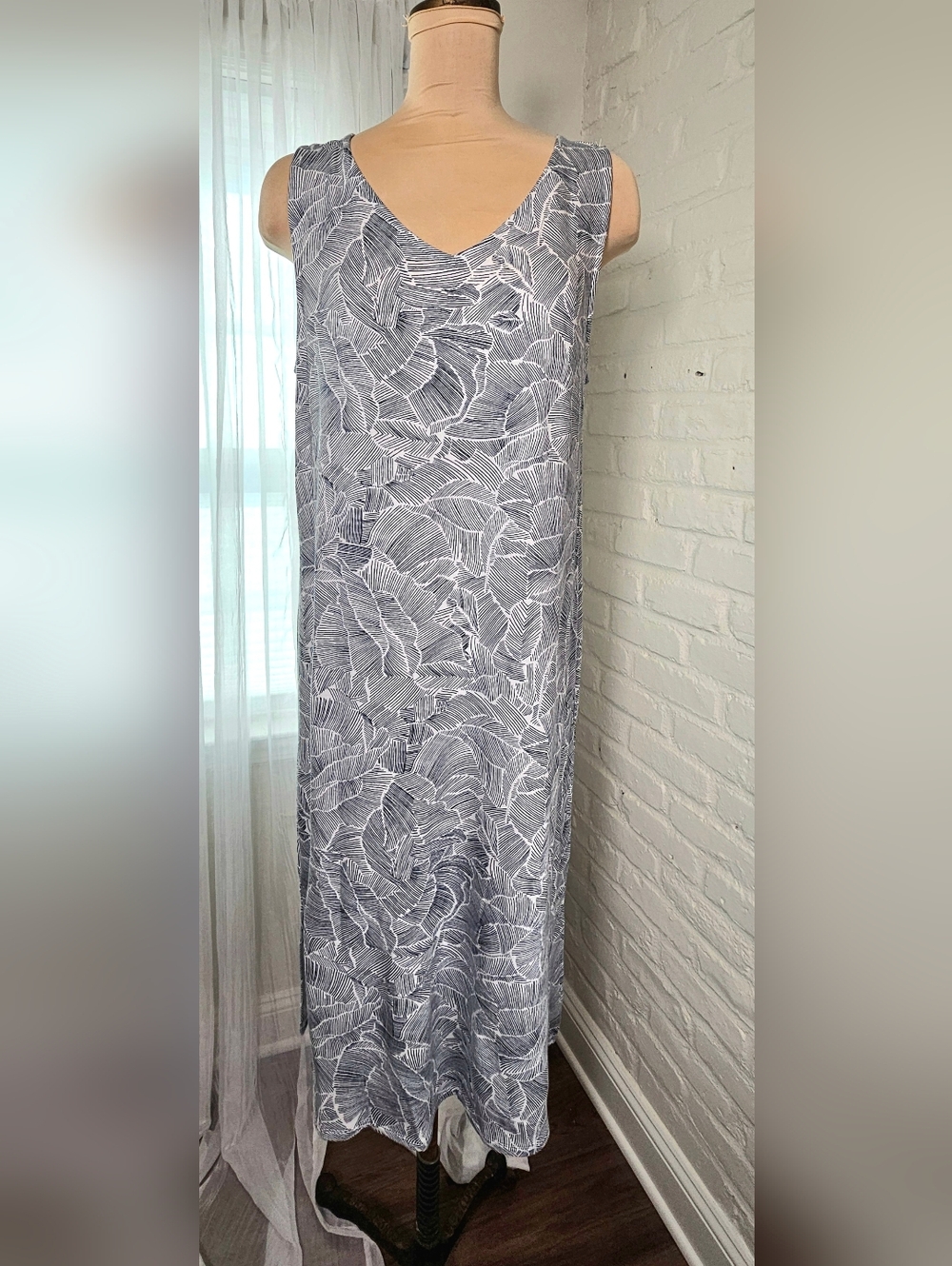 NWT Workshop Republic Black White Palm Print Maxi Dress Size L Sleeveless Travel